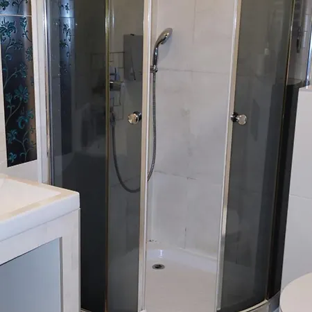 Pension Melsungen Проживание в семье