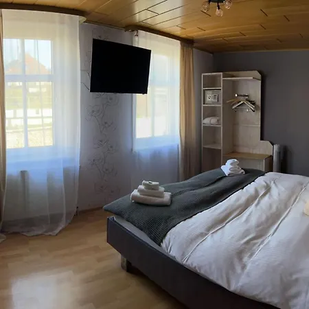 Проживание в семье Pension Melsungen