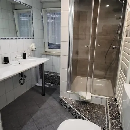 Pension Melsungen Habitación en casa particular