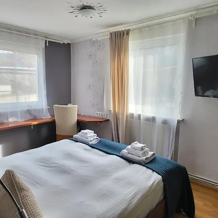 Pension Melsungen *